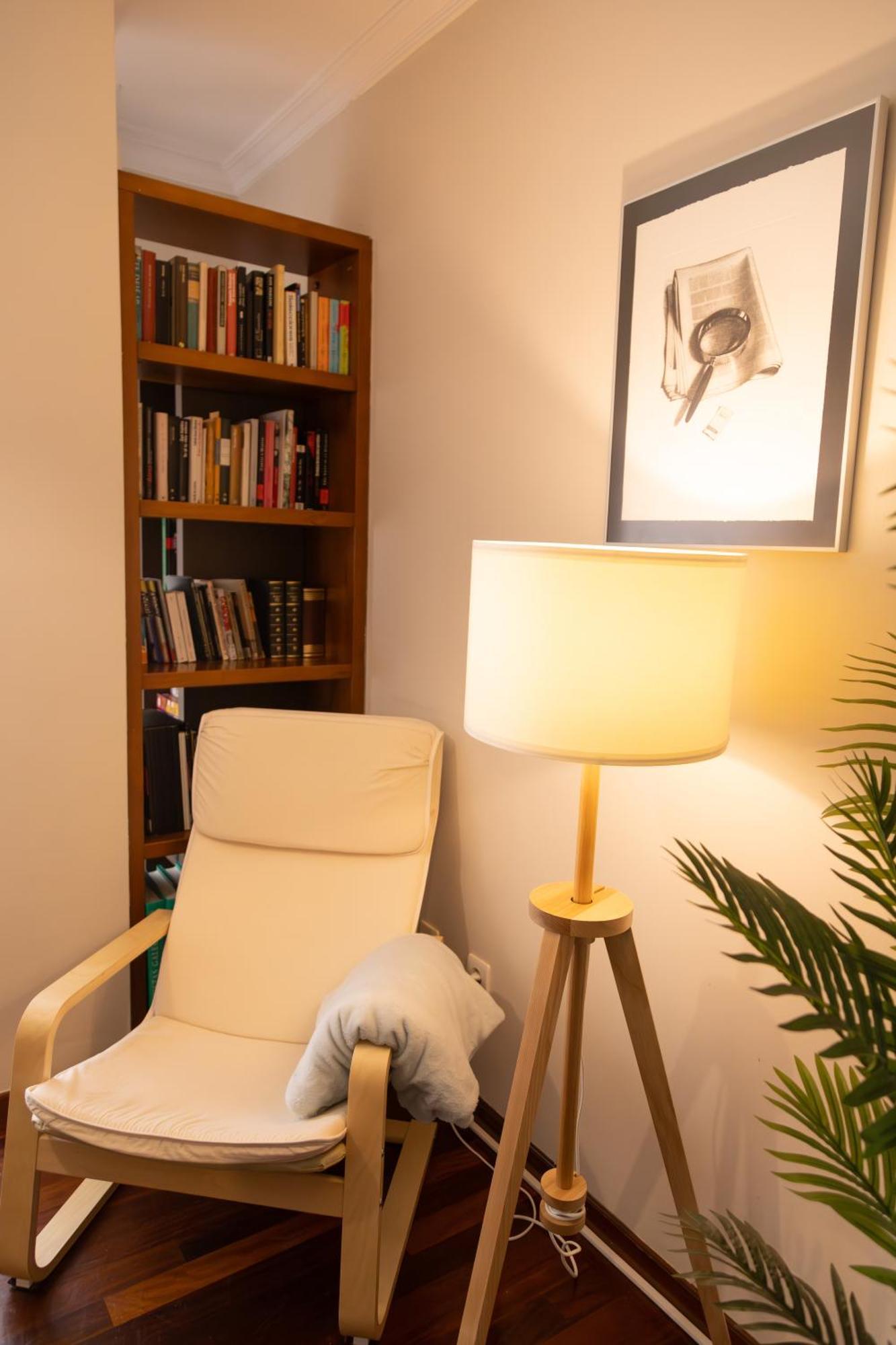 Completo, Amplio, Muy Iluminado Y Con Plaza De Garaje Incluida. Appartement *